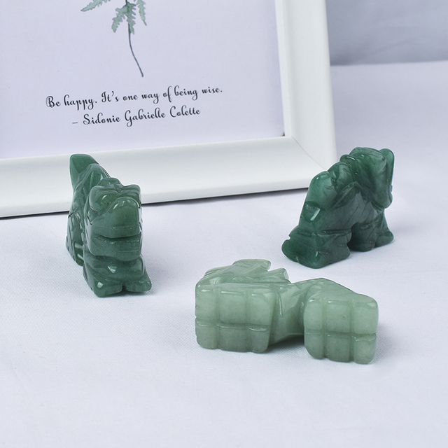 1.5 inch/2 inch Hand Carved Natural Green Aventurine Stone Miniatur Flying Dragon Figurines 